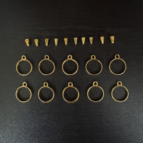 Small Round Shape Pendant Bezels with Connector