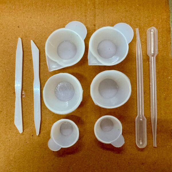 Resin Pouring & Mixing Cups Set of Silicone | 6 silicone Cups, 2 Droppers, 2 Silicone Mixing Sticks